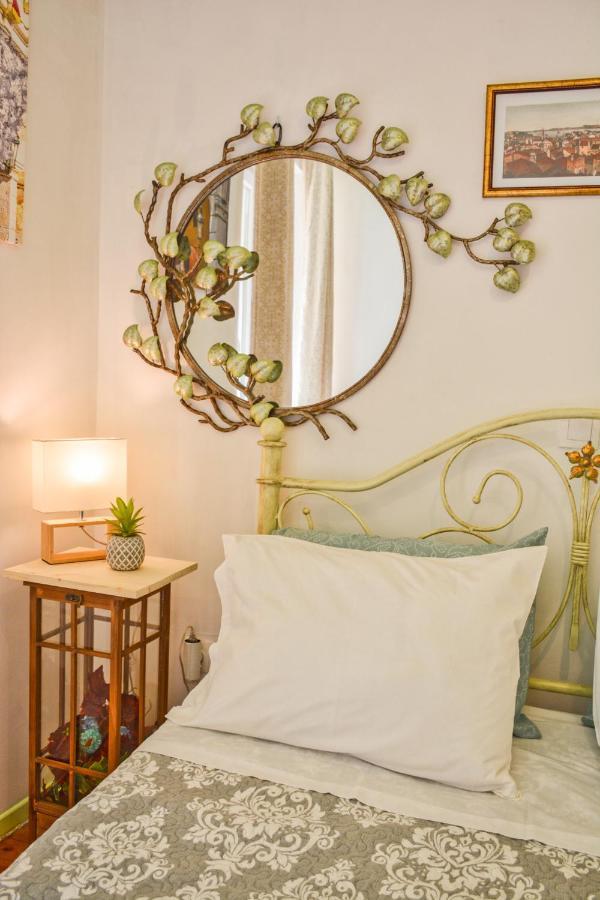 Venetian Well Gallery Apartment In Corfu Old Town Bagian luar foto