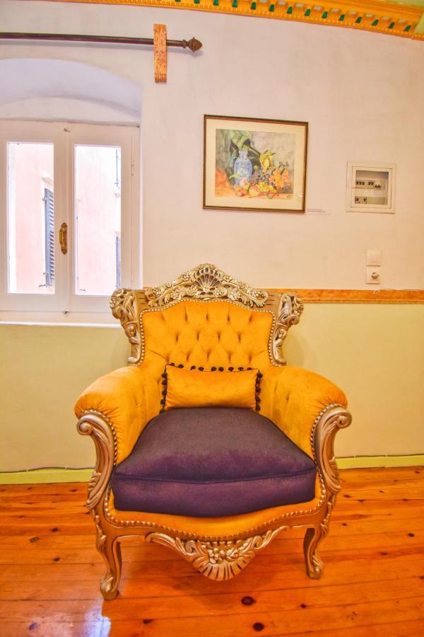 Venetian Well Gallery Apartment In Corfu Old Town Bagian luar foto