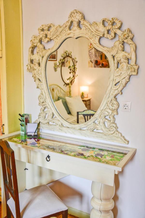 Venetian Well Gallery Apartment In Corfu Old Town Bagian luar foto